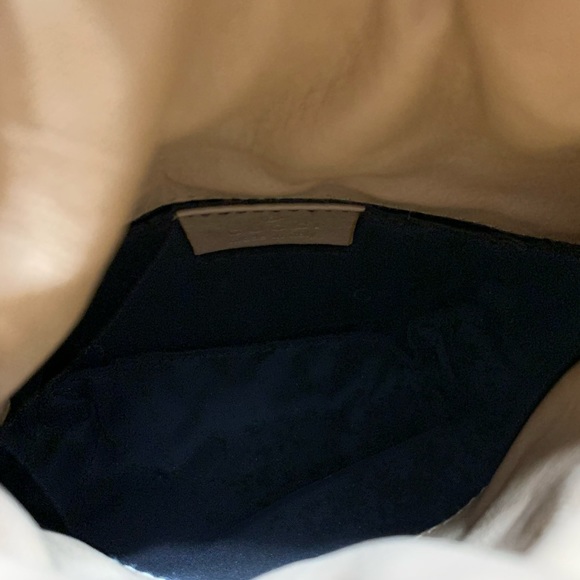 Gucci mini drawstring bucket bag - Picture 8 of 14